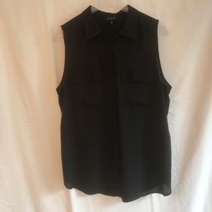 Black crepe sleeveless top.